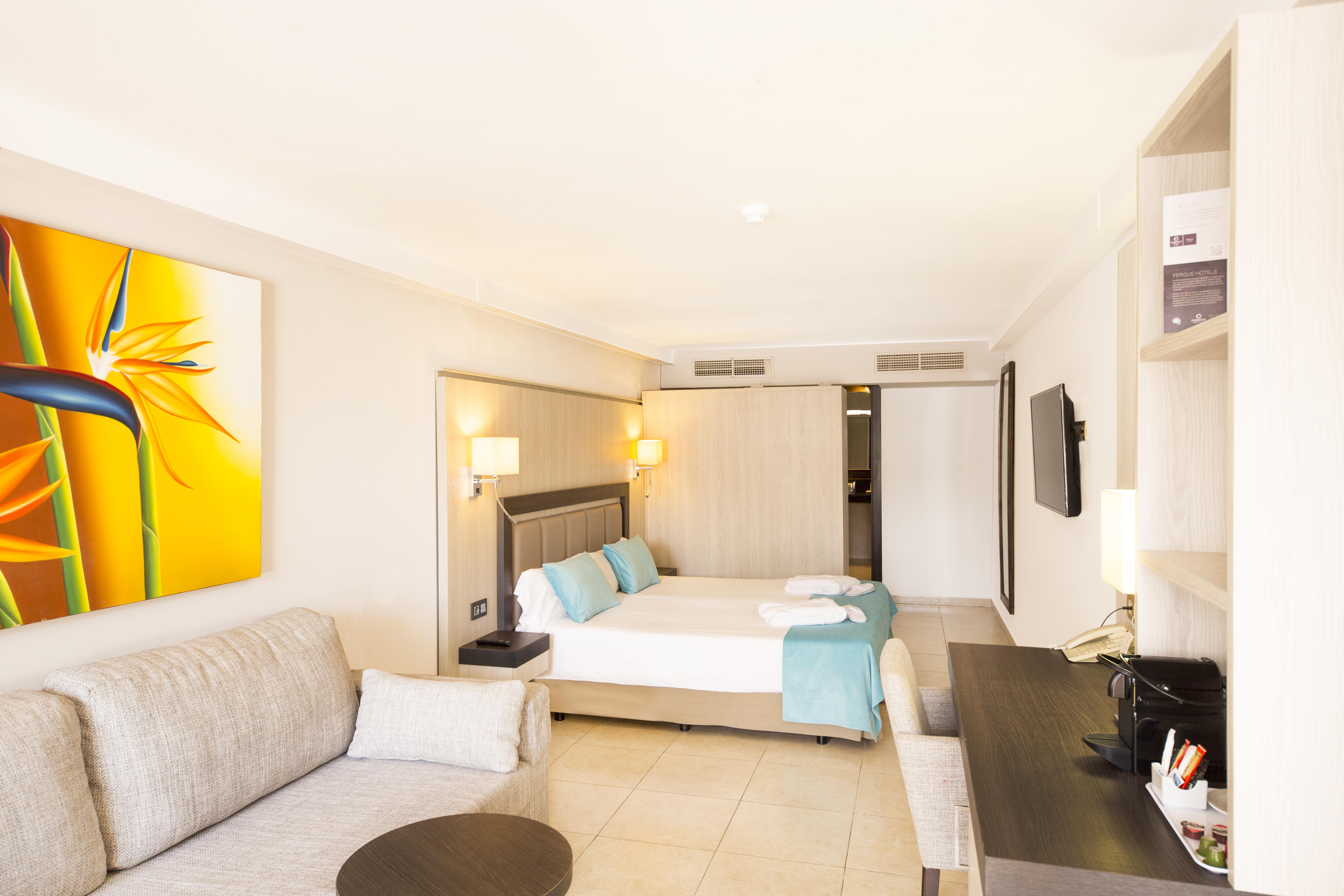 FERGUS Style Bahamas Hotel Playa d'en Bossa Bagian luar foto
